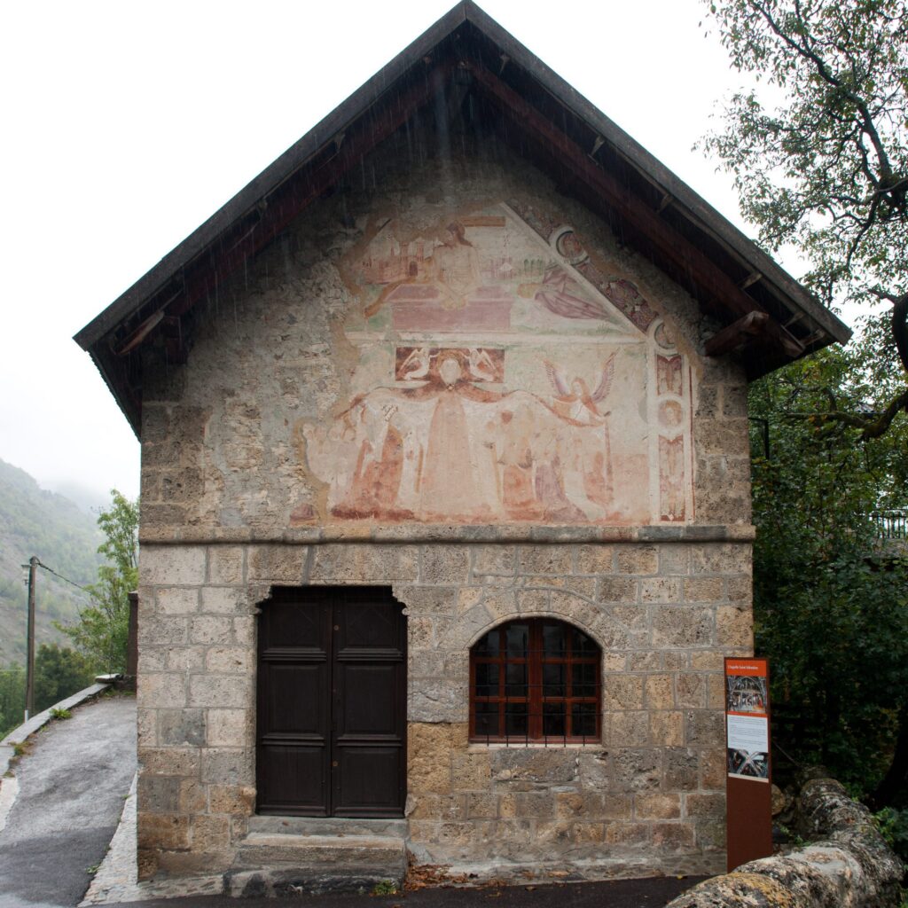 Saint-Étienne-de-Tinée_-_Chapelle_Saint-Sébastien